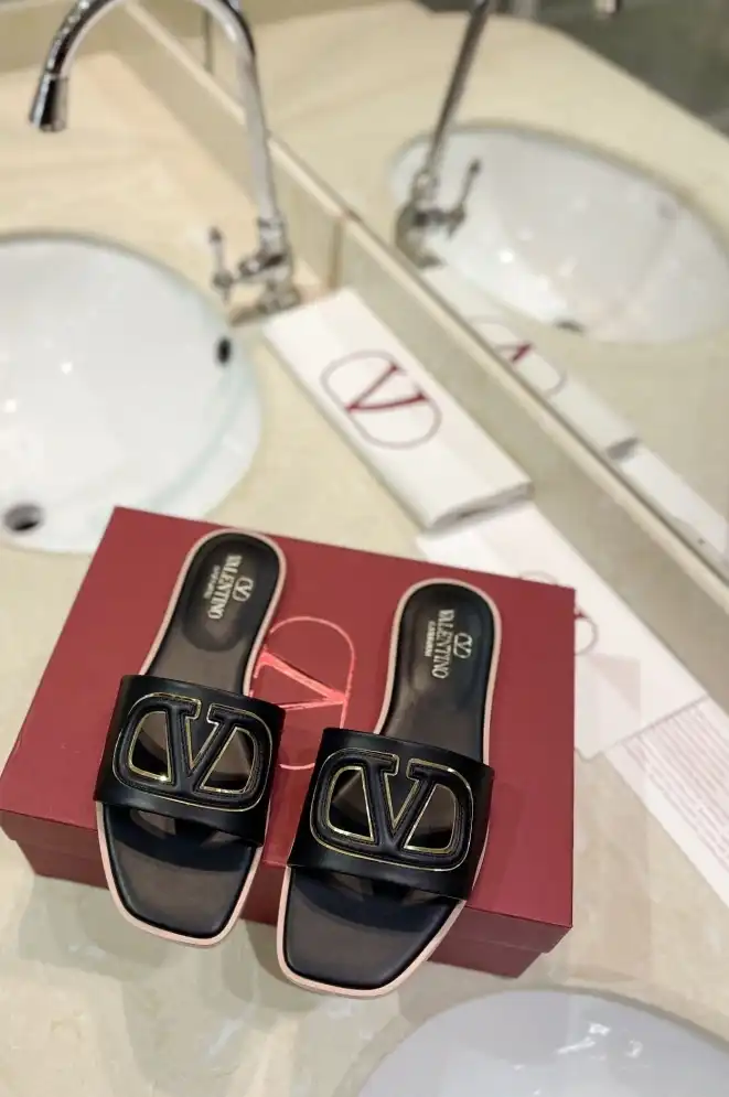 hype Valentino Slippers