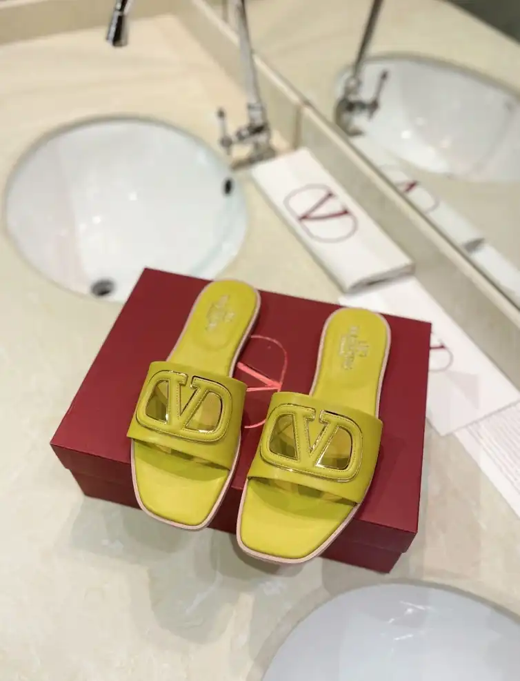 hype Valentino Slippers