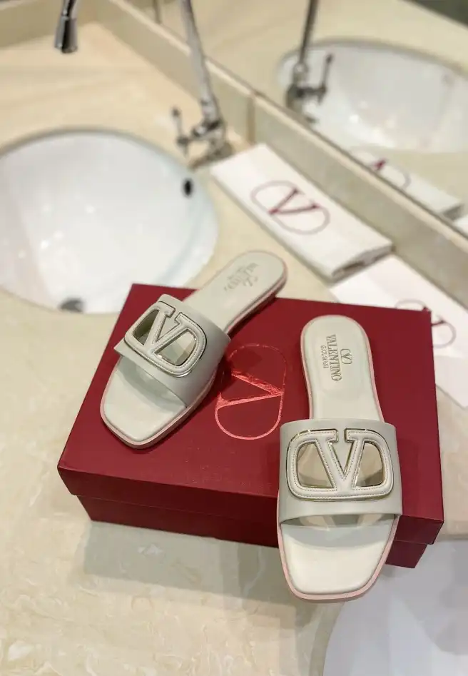 hype Valentino Slippers