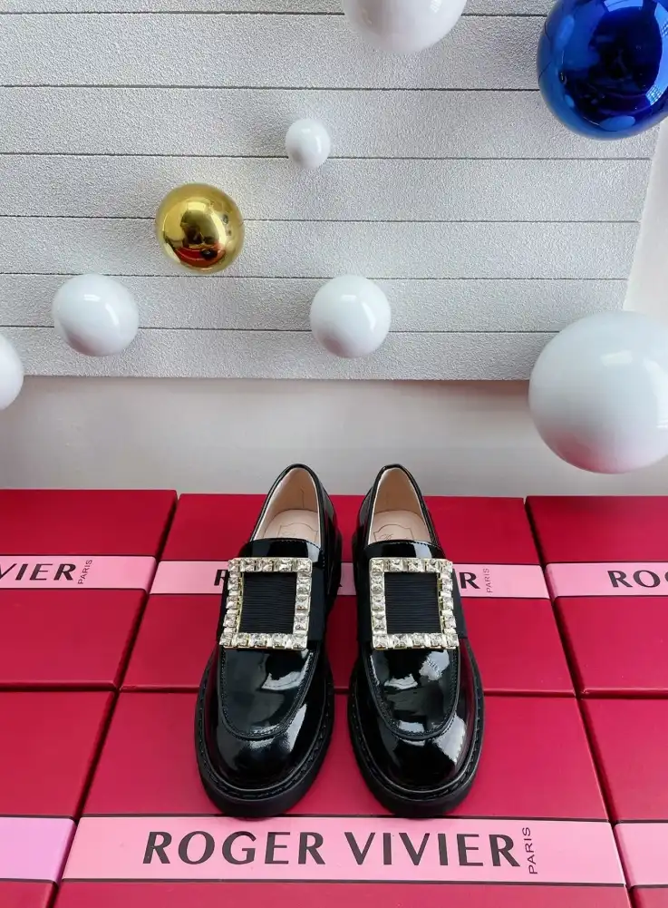 hype Roger Vivier Leather Shoes