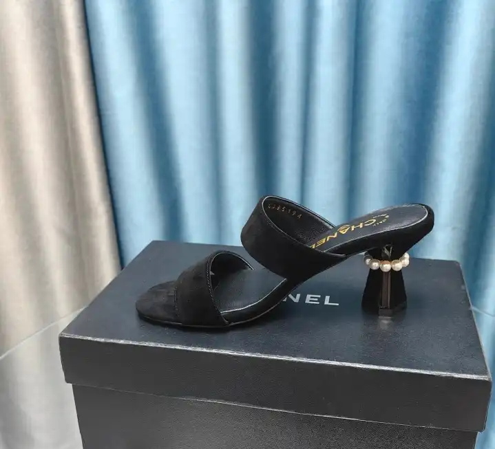 hype Chanel Sandals