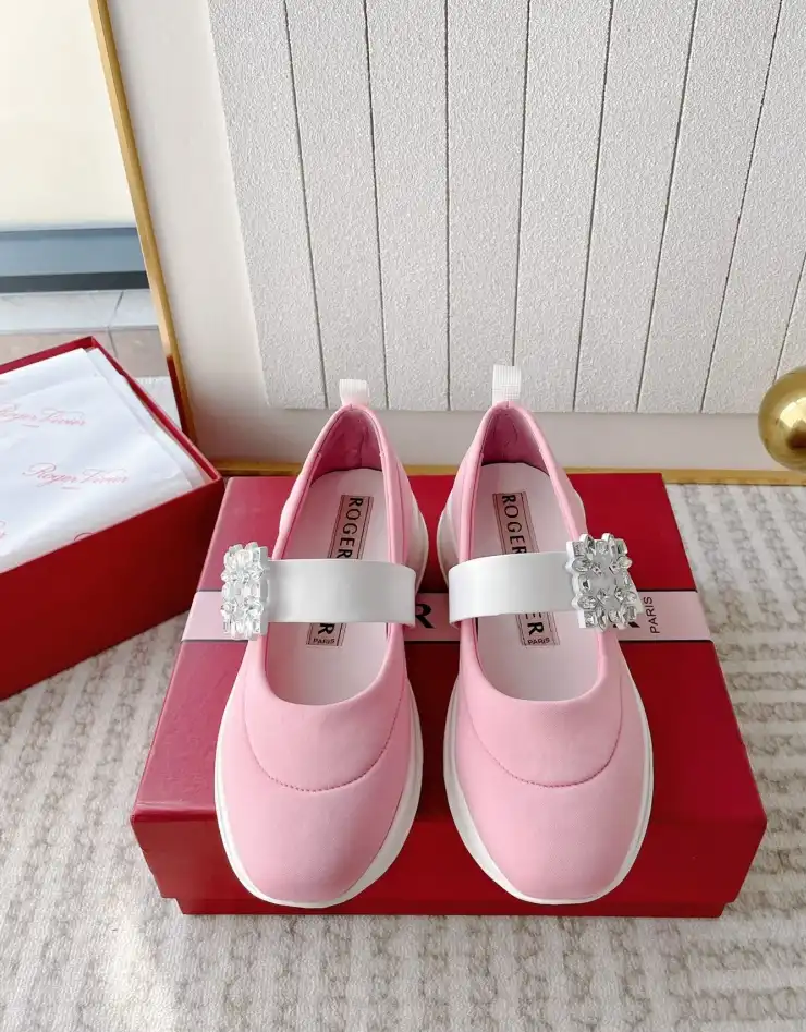 hype Roger Vivier Casual Shoes