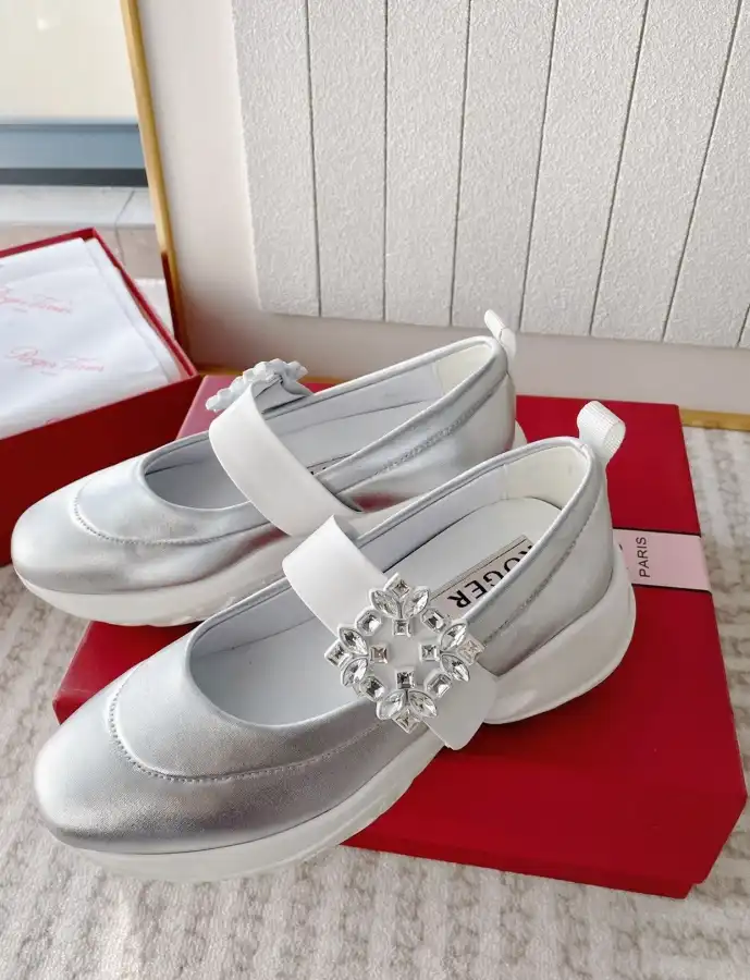 hype Roger Vivier Casual Shoes