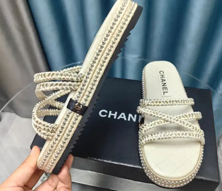 hype Chanel Slippers