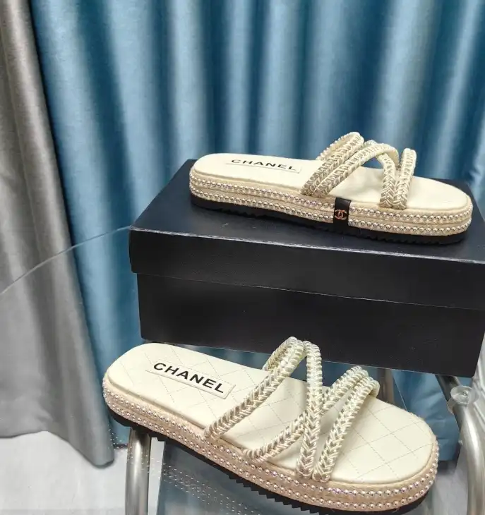 hype Chanel Slippers