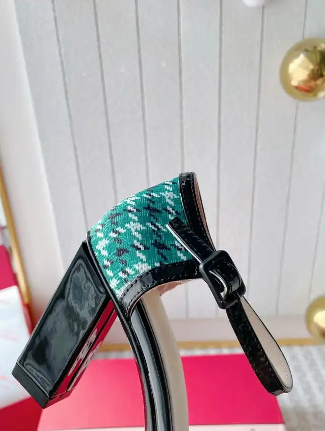 hype Roger Vivier High Heels