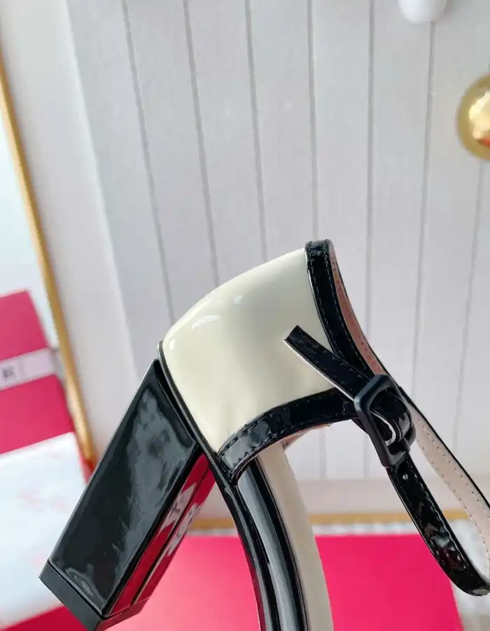 hype Roger Vivier High Heels