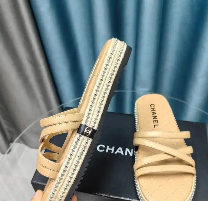 hype Chanel Slippers