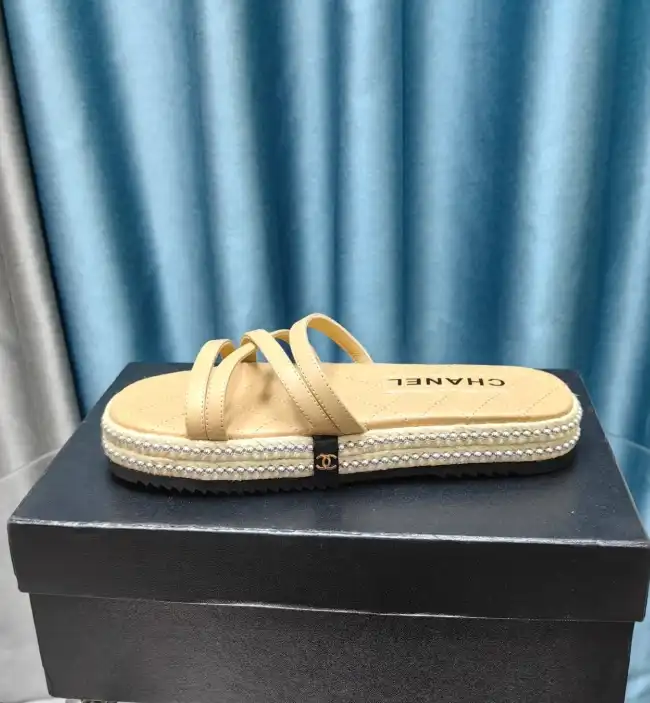 hype Chanel Slippers