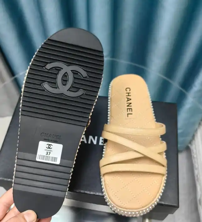 hype Chanel Slippers