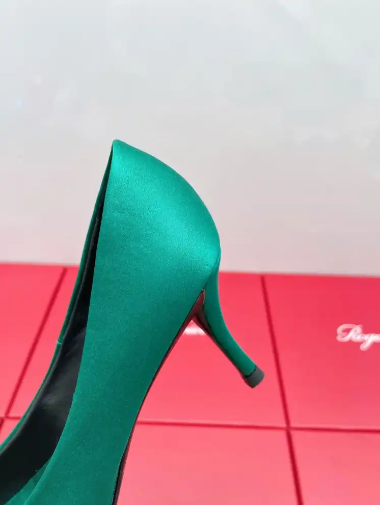 hype Roger Vivier High Heels