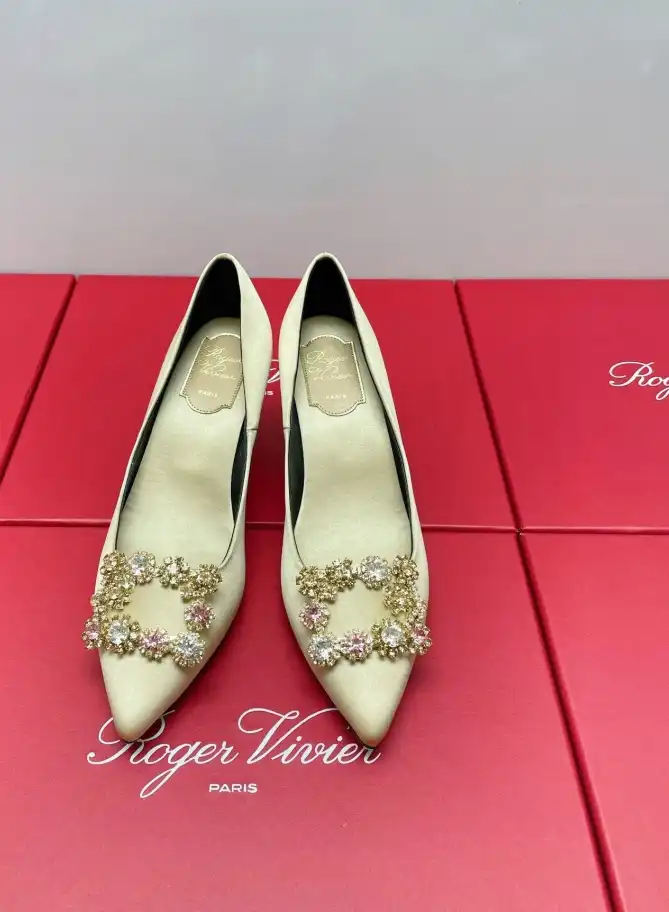 hype Roger Vivier High Heels