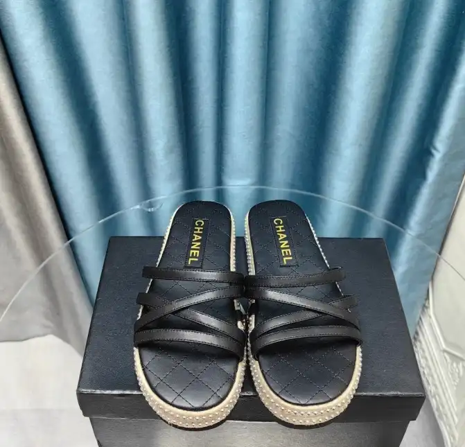 hype Chanel Slippers