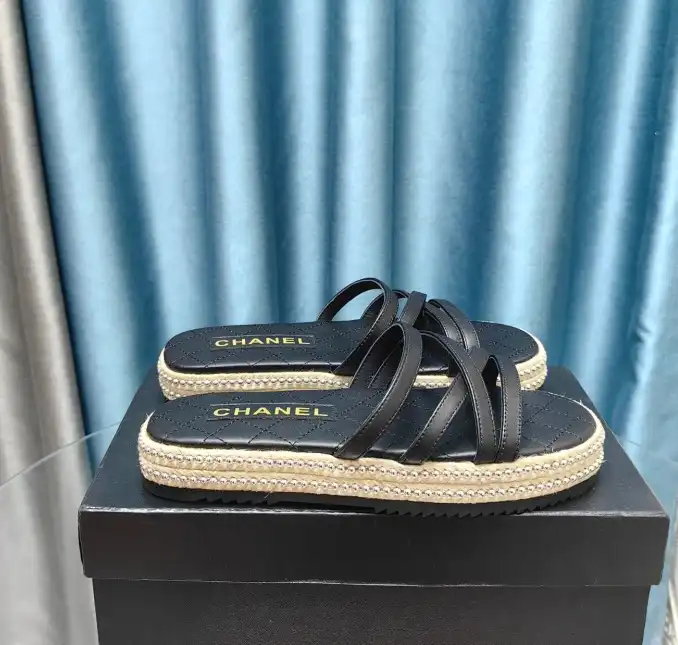 hype Chanel Slippers