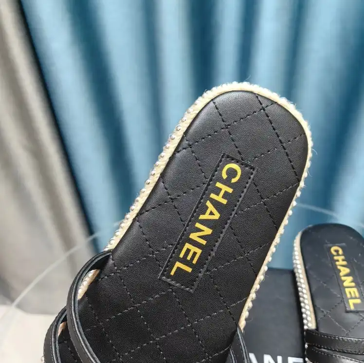 hype Chanel Slippers