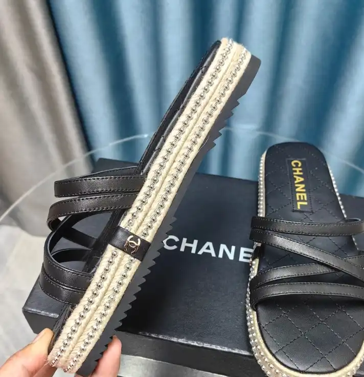 hype Chanel Slippers