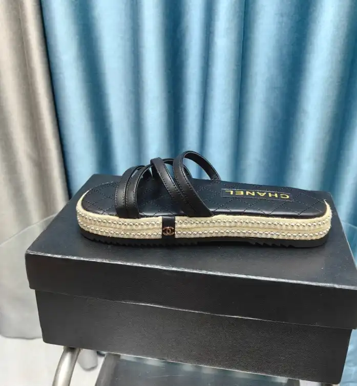 hype Chanel Slippers