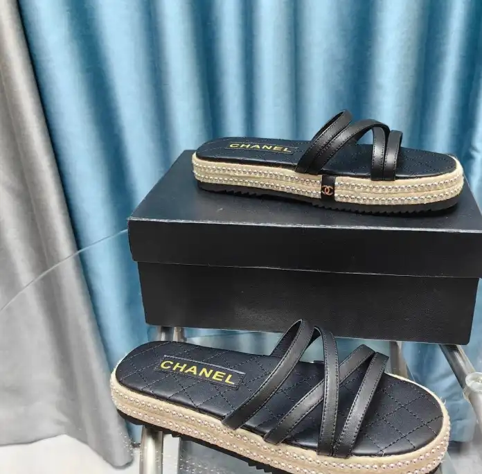 hype Chanel Slippers