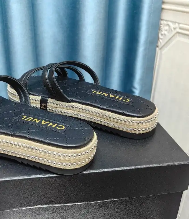 hype Chanel Slippers