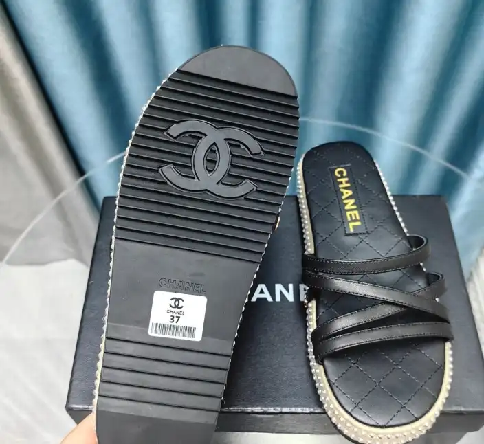 hype Chanel Slippers