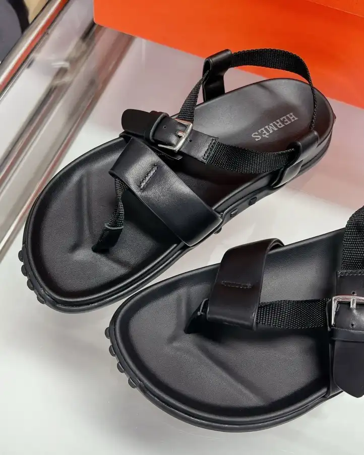 hype Hermes Sandals