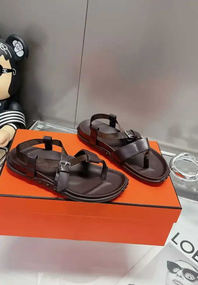 hype Hermes Sandals