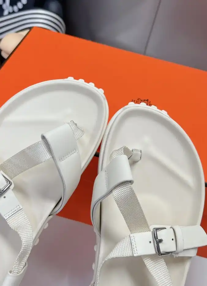 hype Hermes Sandals