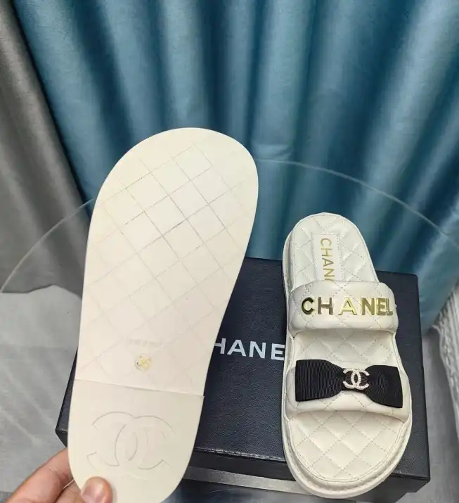 hype Chanel Slippers