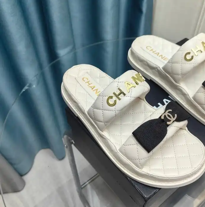 hype Chanel Slippers