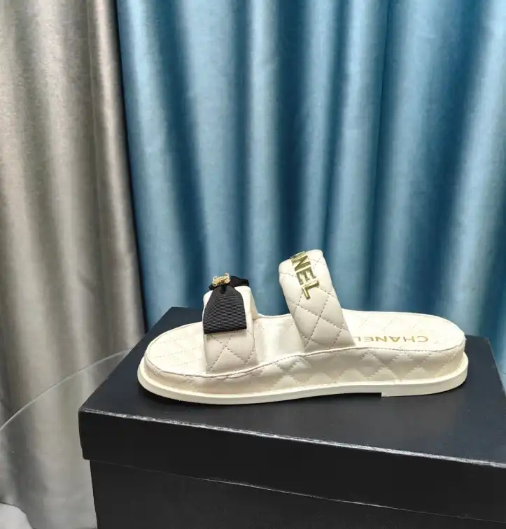 hype Chanel Slippers