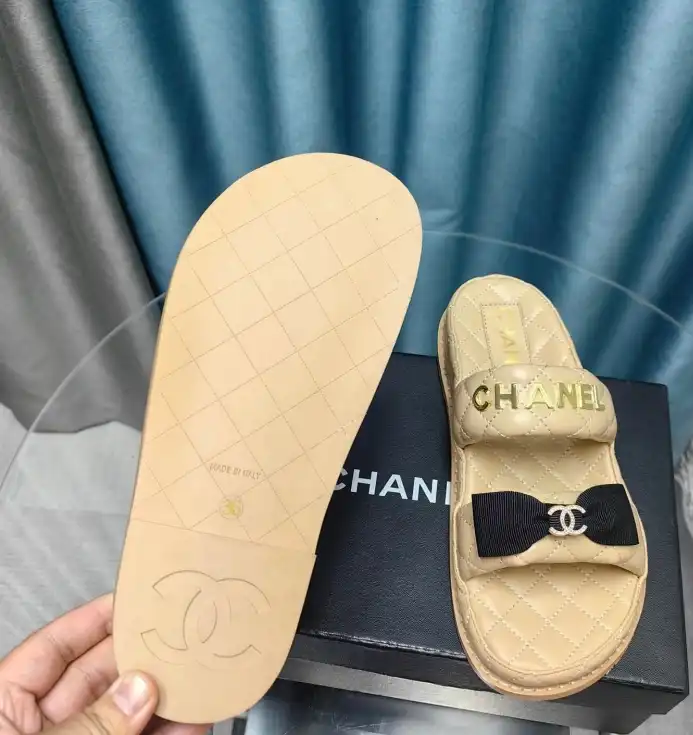 hype Chanel Slippers