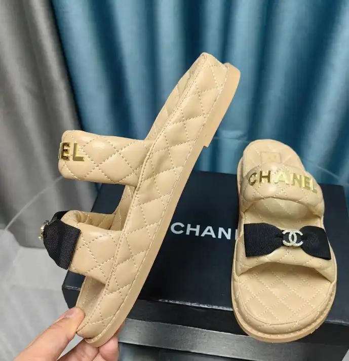 hype Chanel Slippers