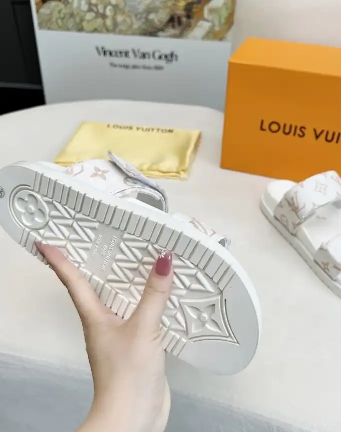 hype LV Sandals