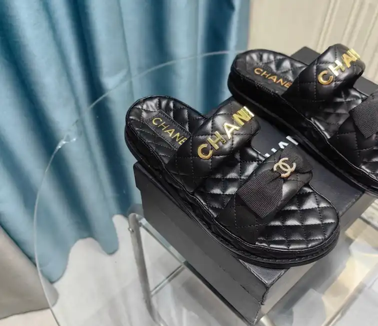 hype Chanel Slippers