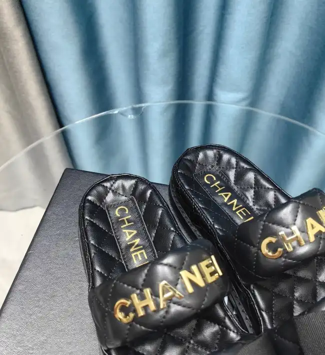 hype Chanel Slippers