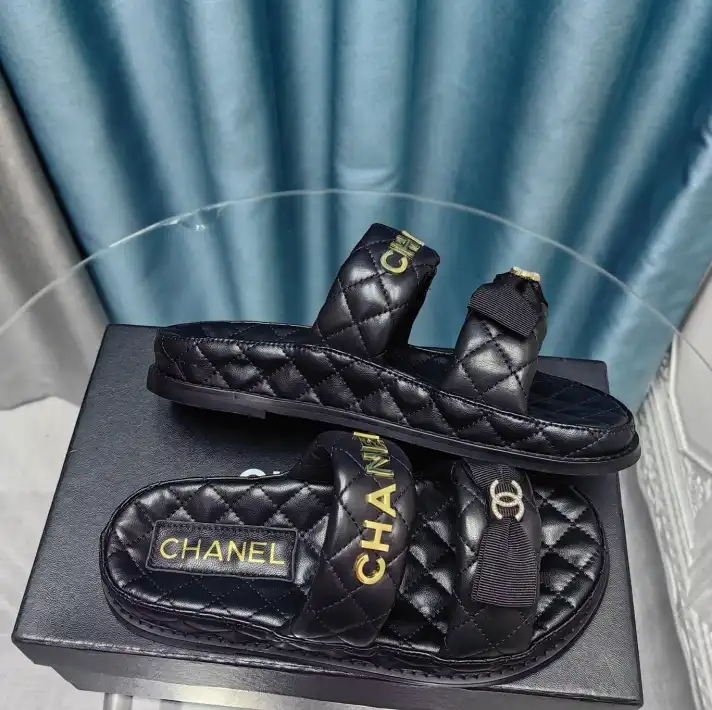 hype Chanel Slippers