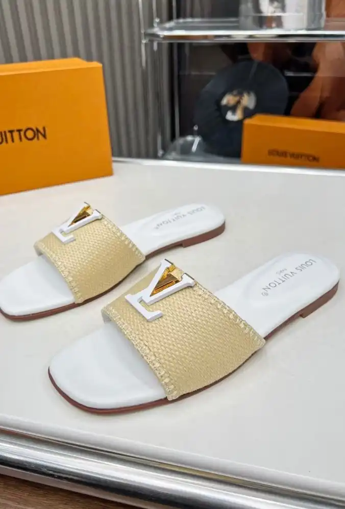 hype LV Slippers