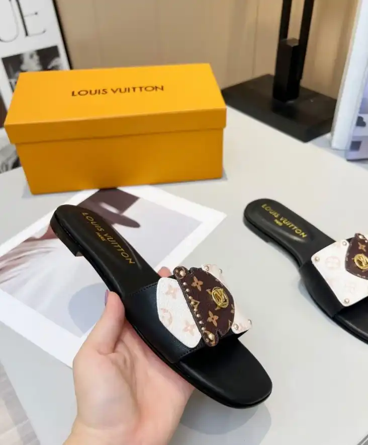 hype LV Slippers