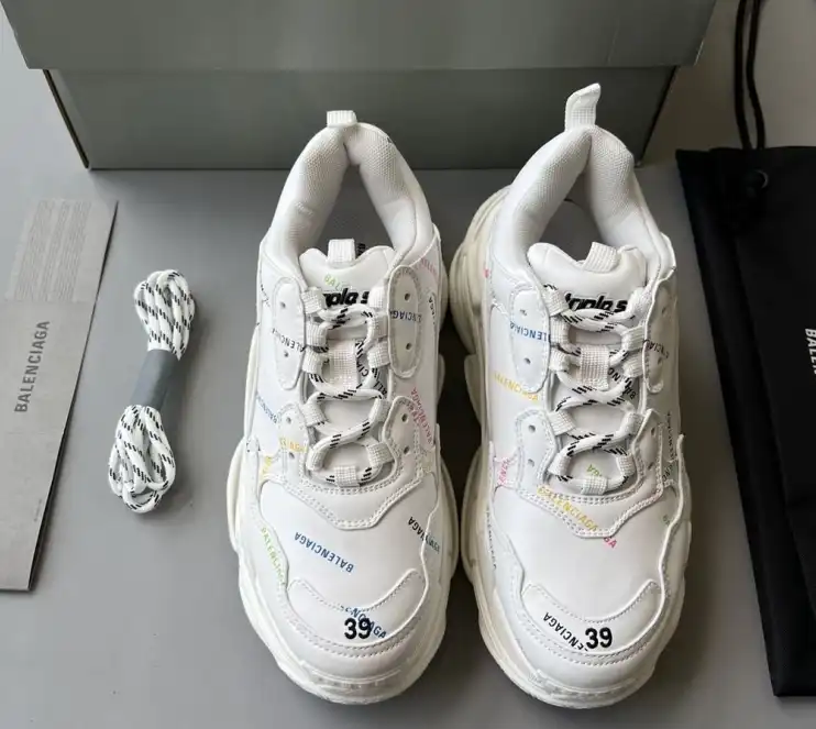 hype Balenciaga Sneakers