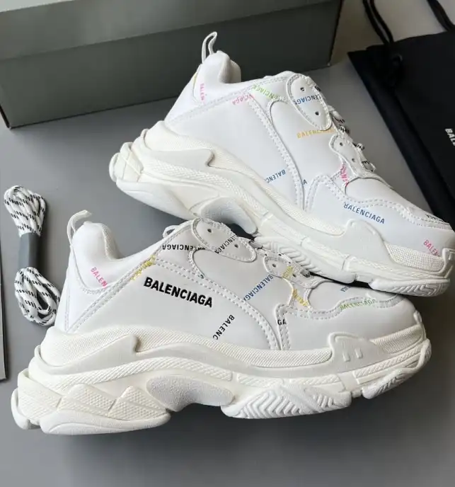 hype Balenciaga Sneakers