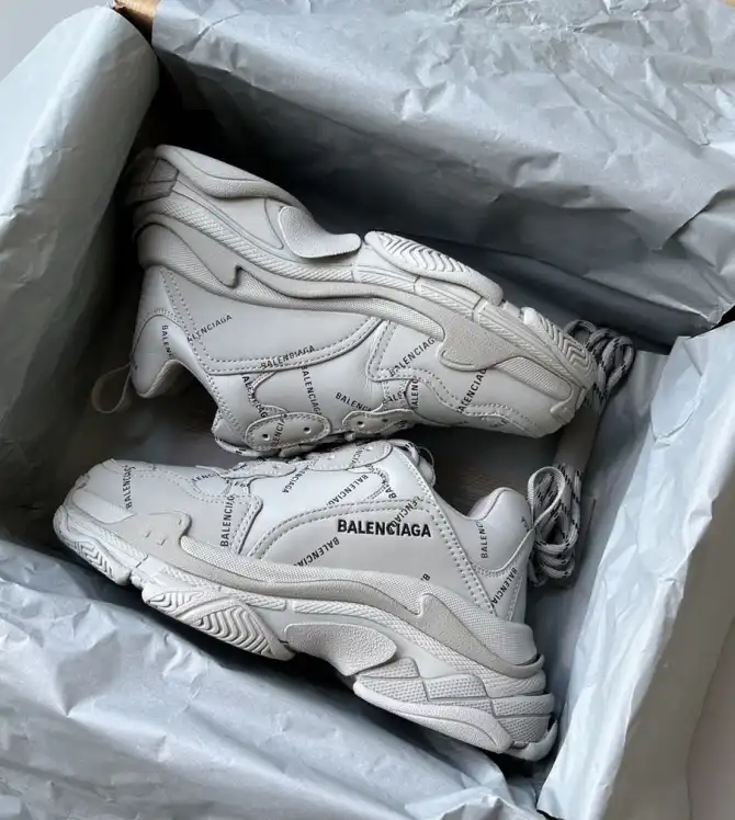 hype Balenciaga Sneakers