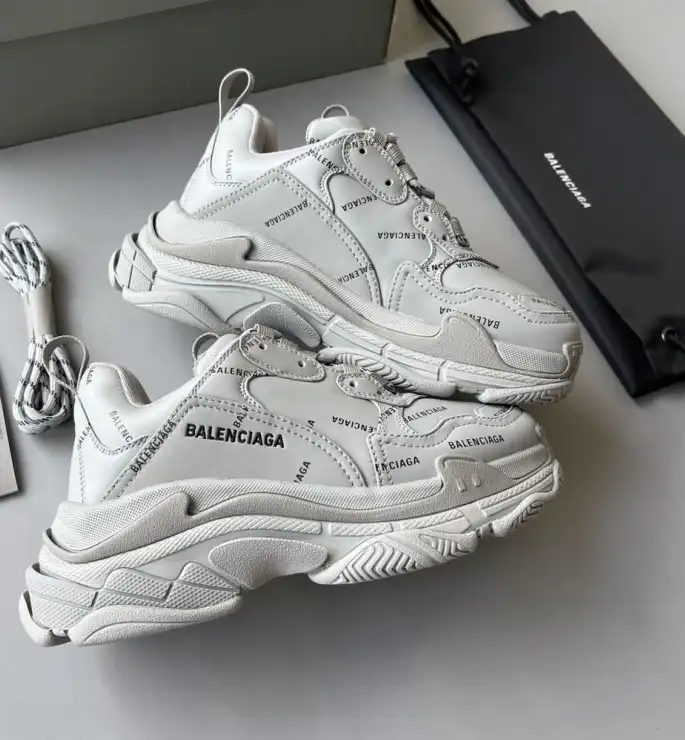 hype Balenciaga Sneakers