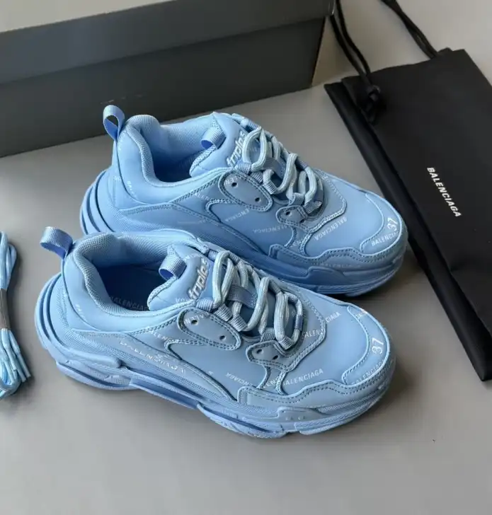 hype Balenciaga Sneakers