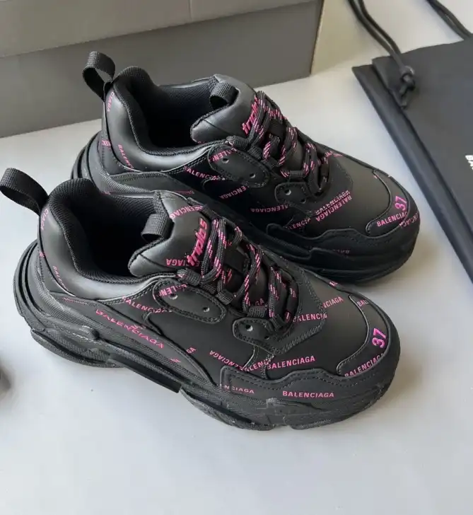 hype Balenciaga Sneakers