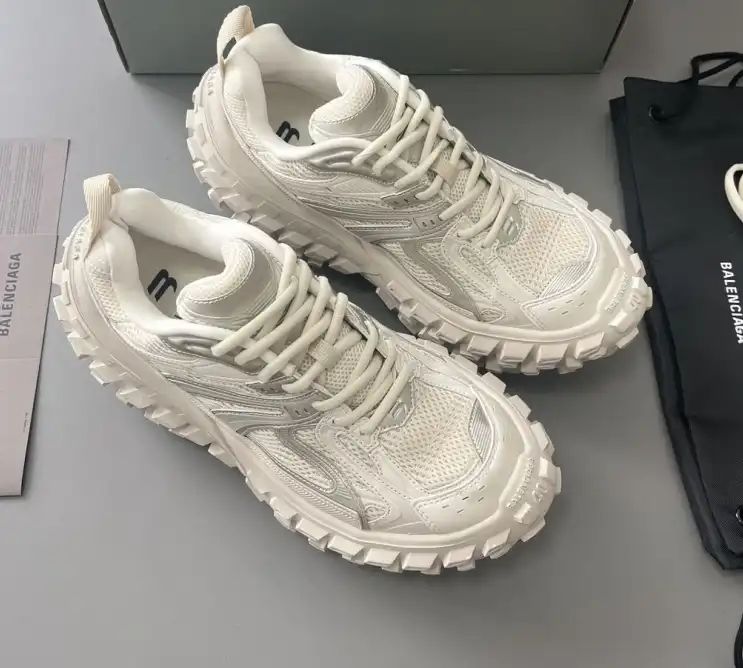 hype Balenciaga Sneakers