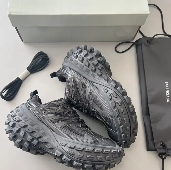 hype Balenciaga Sneakers