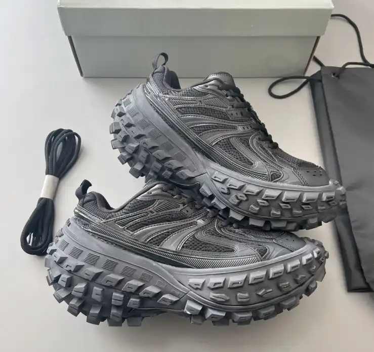 hype Balenciaga Sneakers