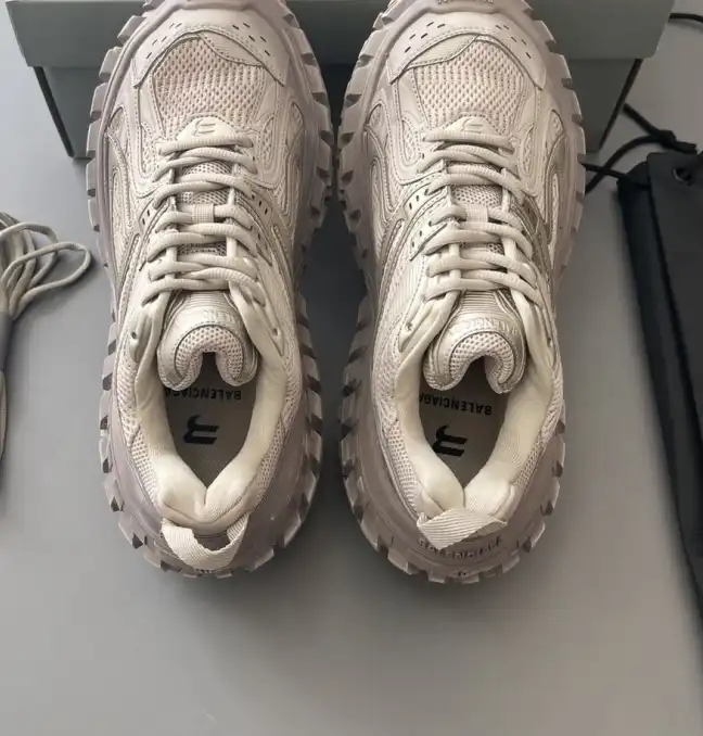 hype Balenciaga Sneakers