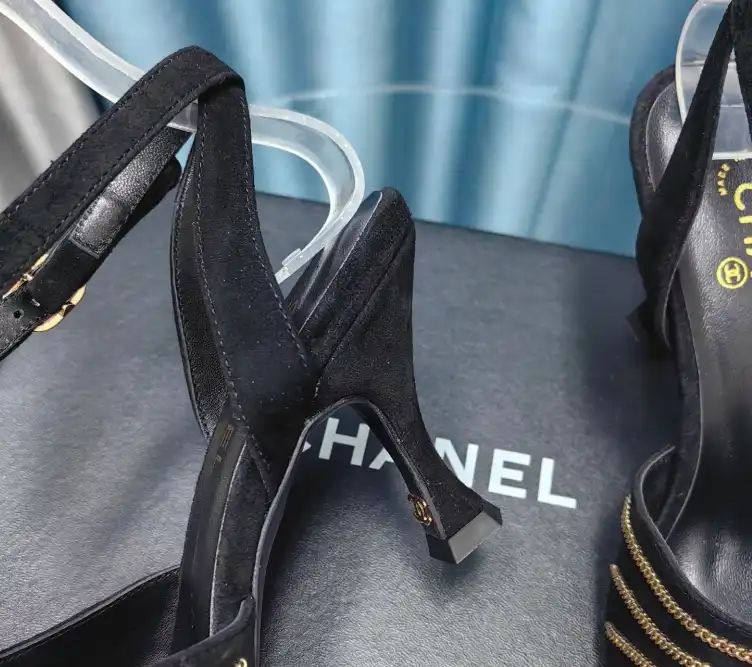 hype Chanel Slippers