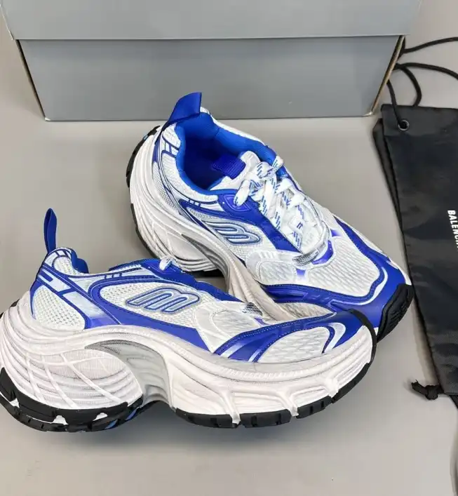 hype Balenciaga Sneakers